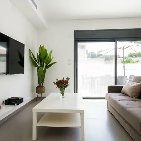 Balfour Sea View City Center Nahariya Exterior photo