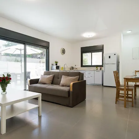 Balfour Sea View City Center Nahariya Exterior photo