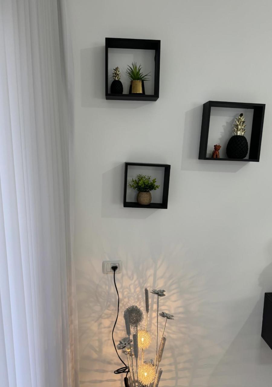 Balfour Sea View Center Apartment Nahariya